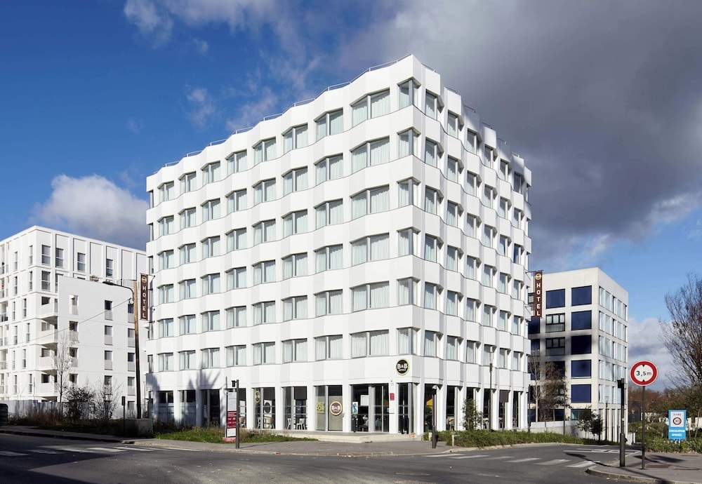 Stockholm - Paris Orly - B&B HOTEL Massy Gare TGV