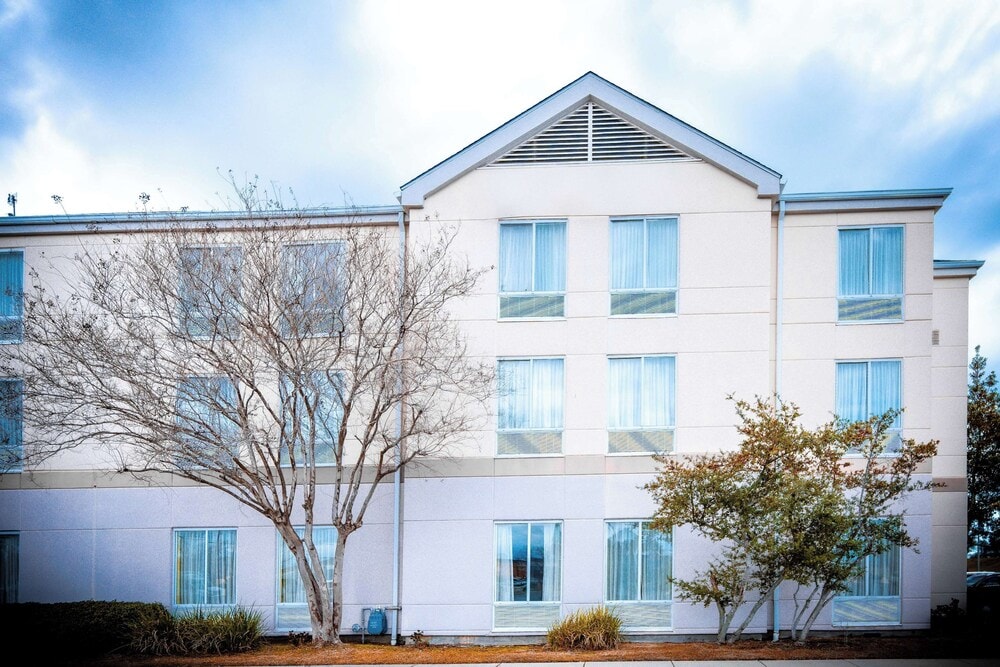 Kenner - Wyndham Garden New Orleans Airport