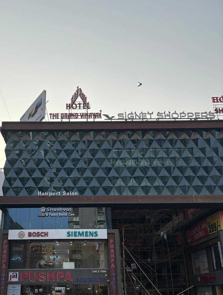 Surat - The Grand Vinayak Hotel