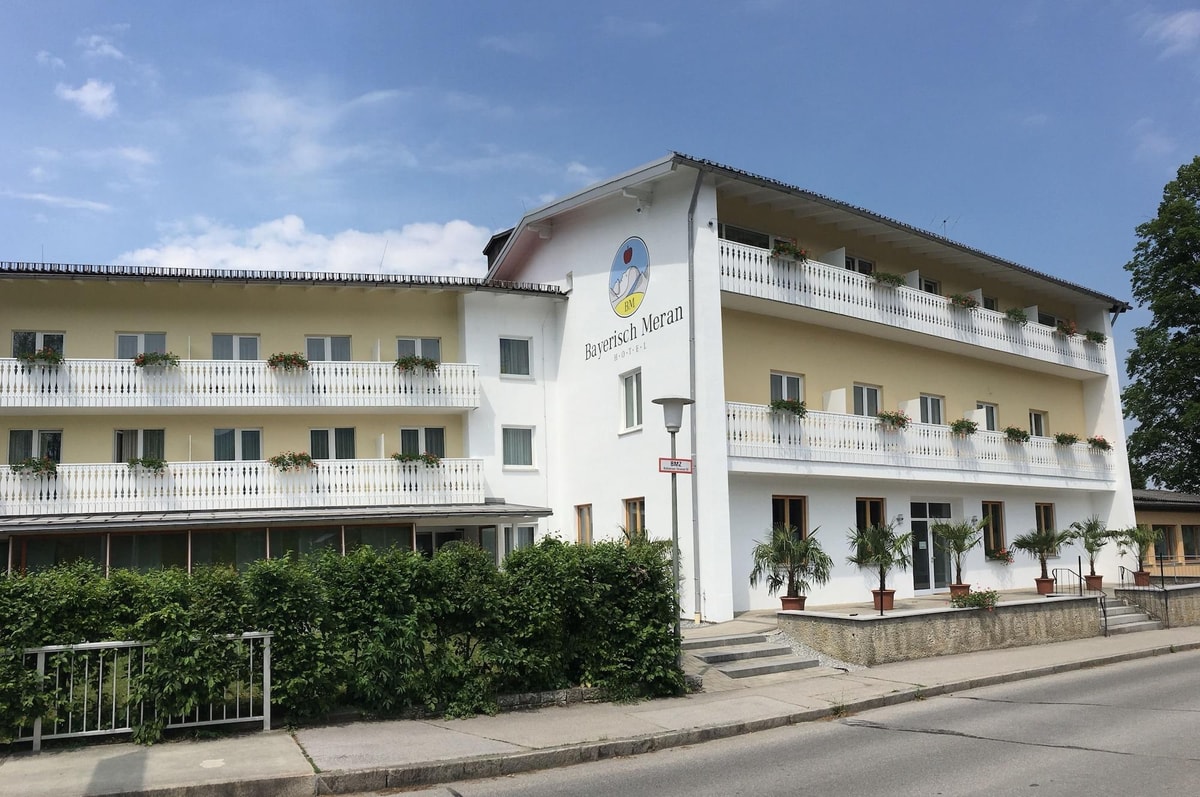 Raubling - Hotel Bayerisch Meran