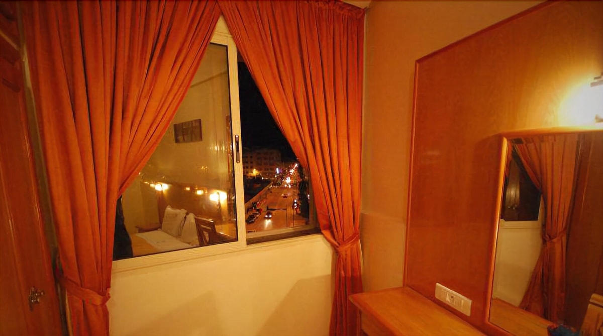 Hôtel La Perla