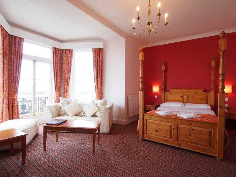 Worthing - The Chatsworth Hotel