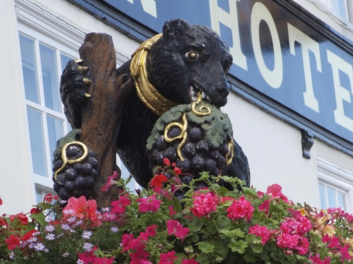 Devizes - The Bear Hotel