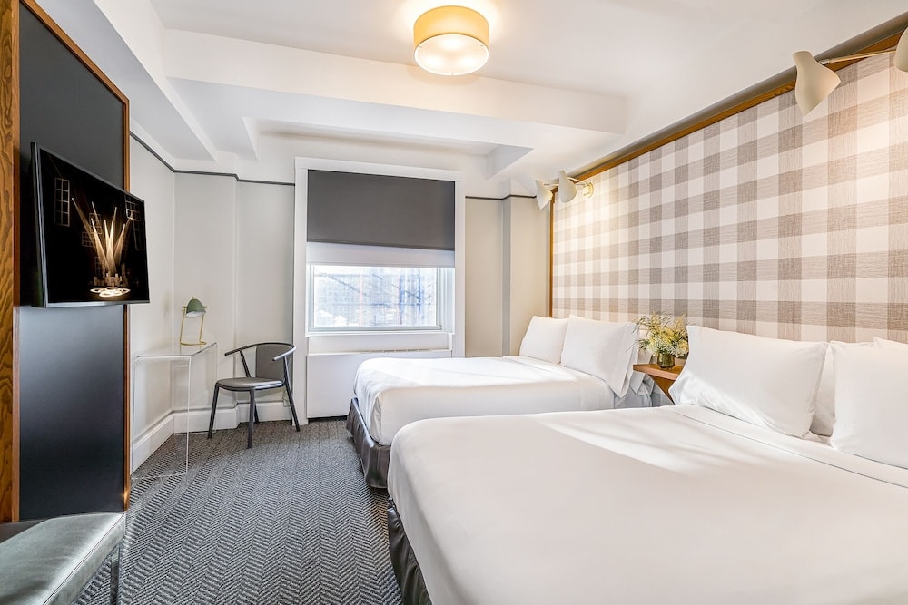 Stockholm - New York - Manhattan - Paramount Times Square - A Generator Hotel