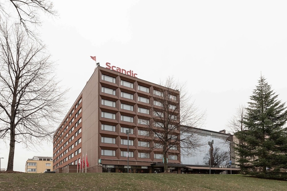 Tammerfors - Scandic Tampere Koskipuisto