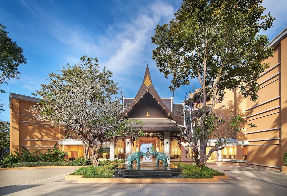 Klong Muang Beach - Amari Vogue Krabi