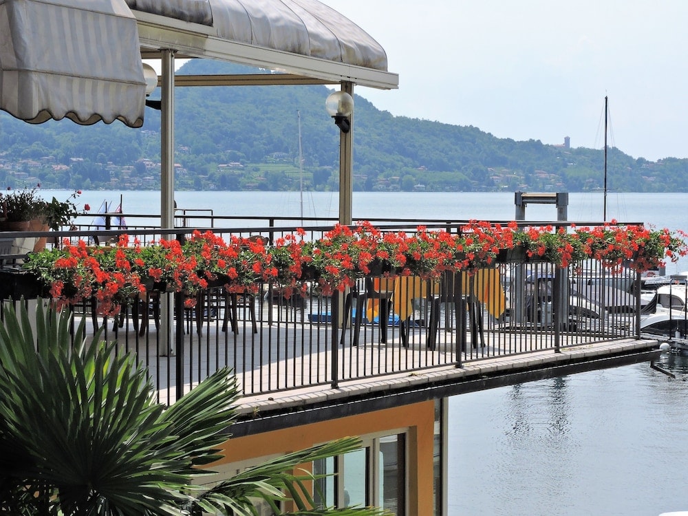 Arona - Hotel Capri