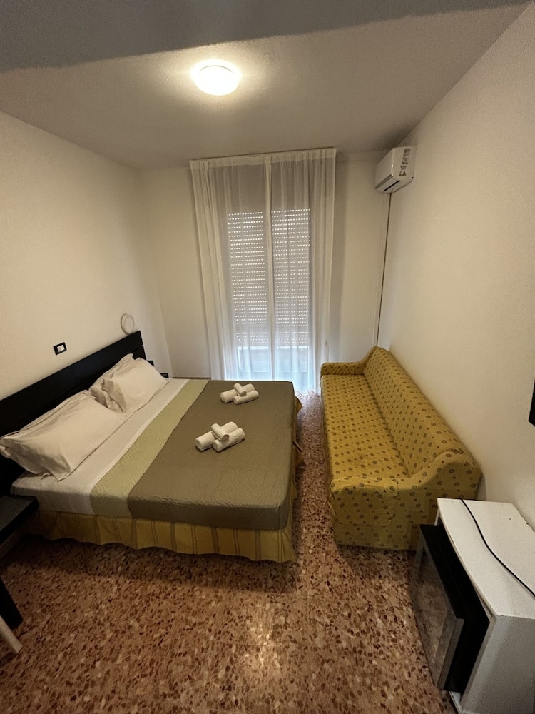 Milano Marittima - Hotel Perla