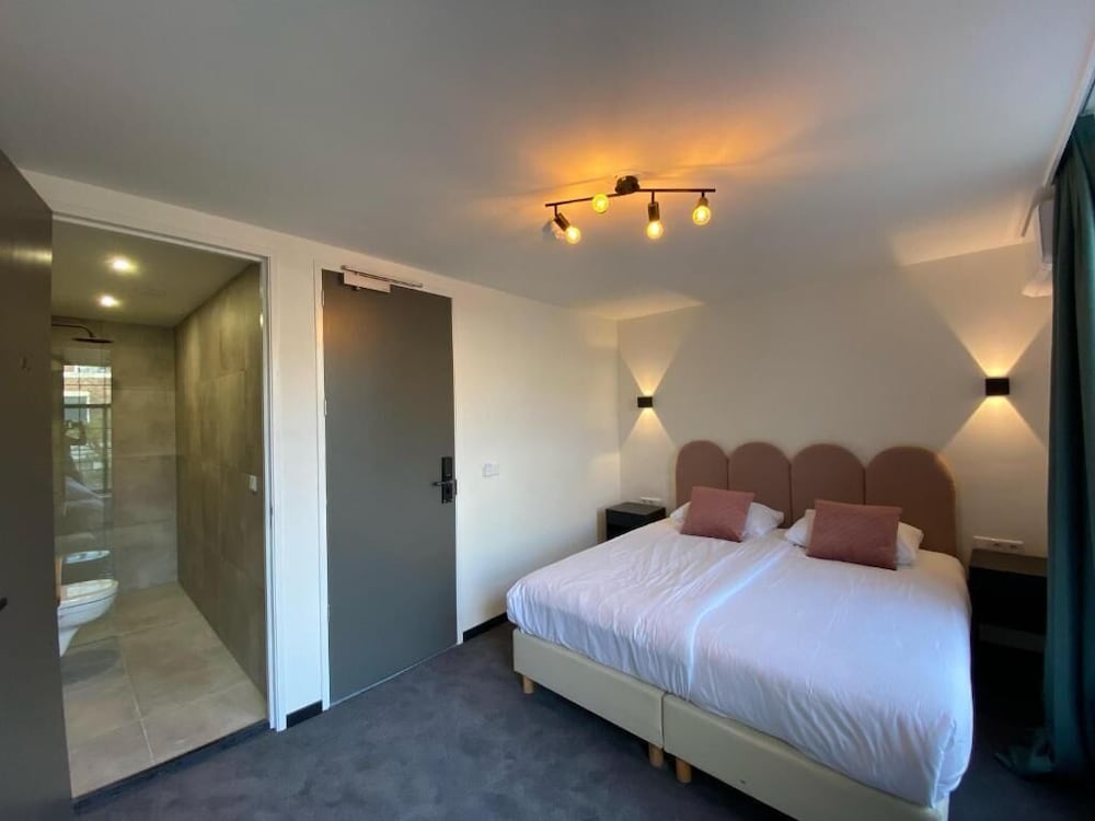 Haag - Hotel La Noire - Delft City Centre