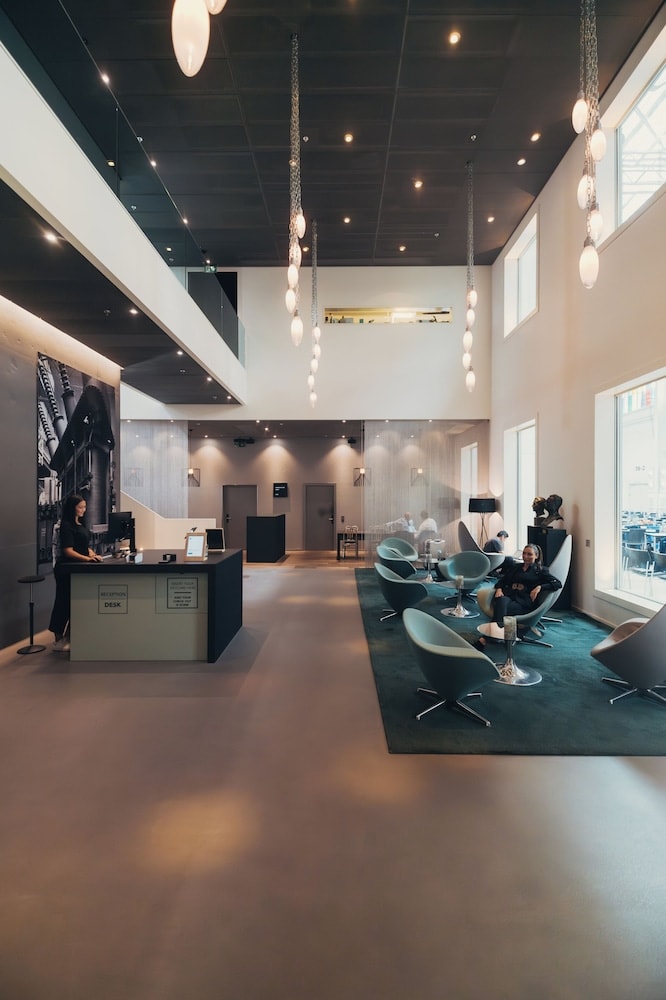 Baden - Trafo Hotel Baden