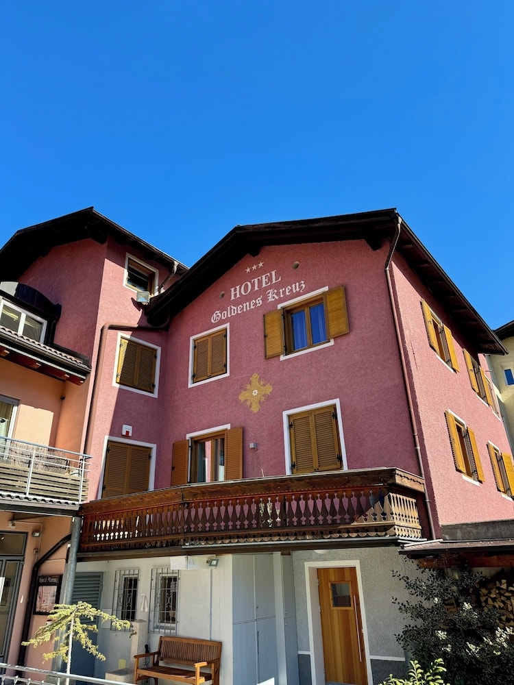 Sterzing - Hotel Goldenes Kreuz - since 1605