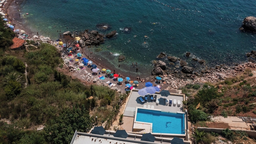 Sutomore - Suites Castello