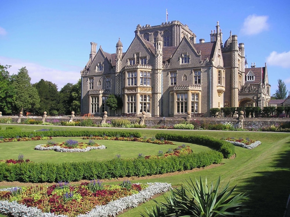 Wotton under Edge - De Vere Tortworth Court
