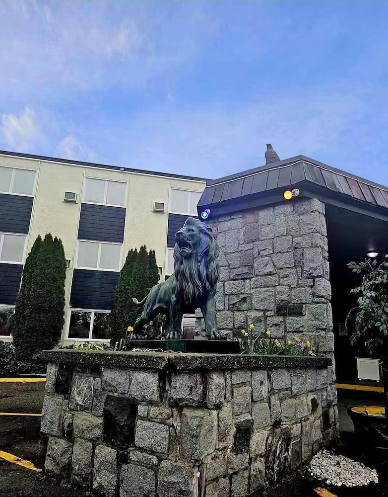 Port Alberni - Marina Hotel