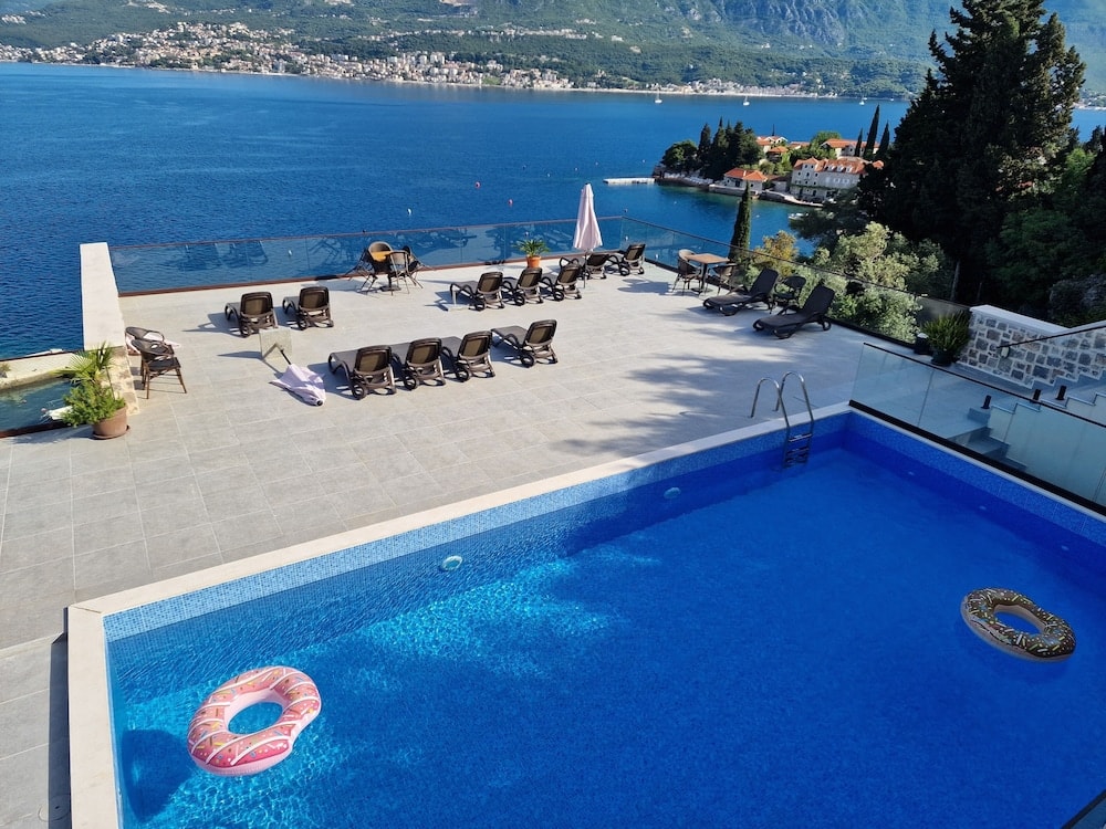 Herceg-Novi - Agape Rose Hotel
