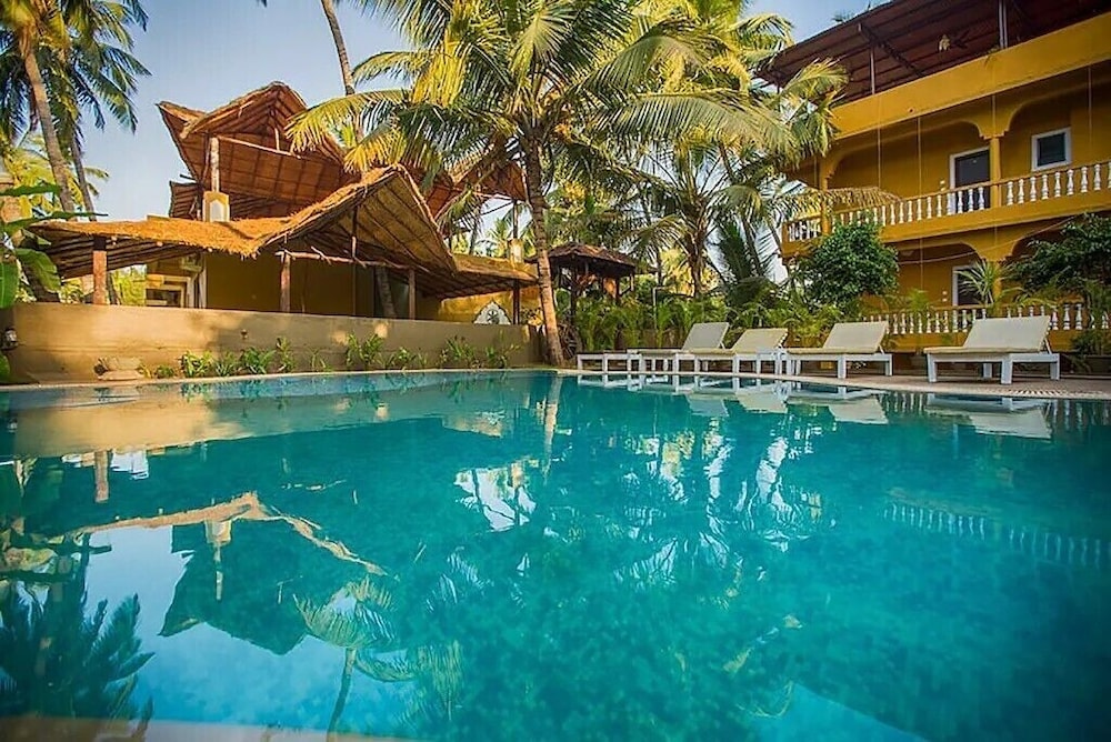 Anjuna - juSTa Morjim Beach Resort Goa - 80 Steps from Morjim Beach