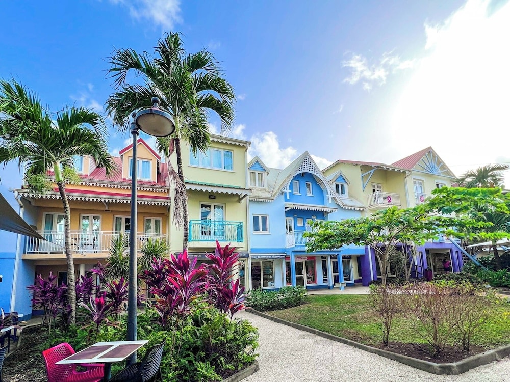 Les Trois-Îlets - Village Creole