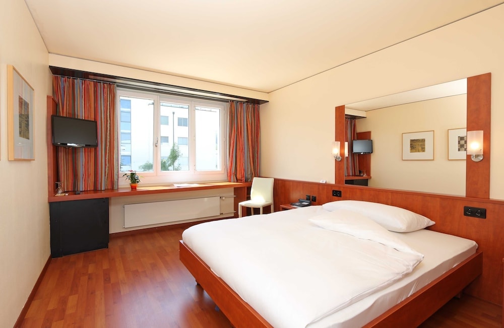 Baden - Hotel Arte Spreitenbach
