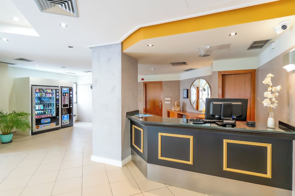 Göteborg - Elche - Hotel YIT Ciudad de Elche