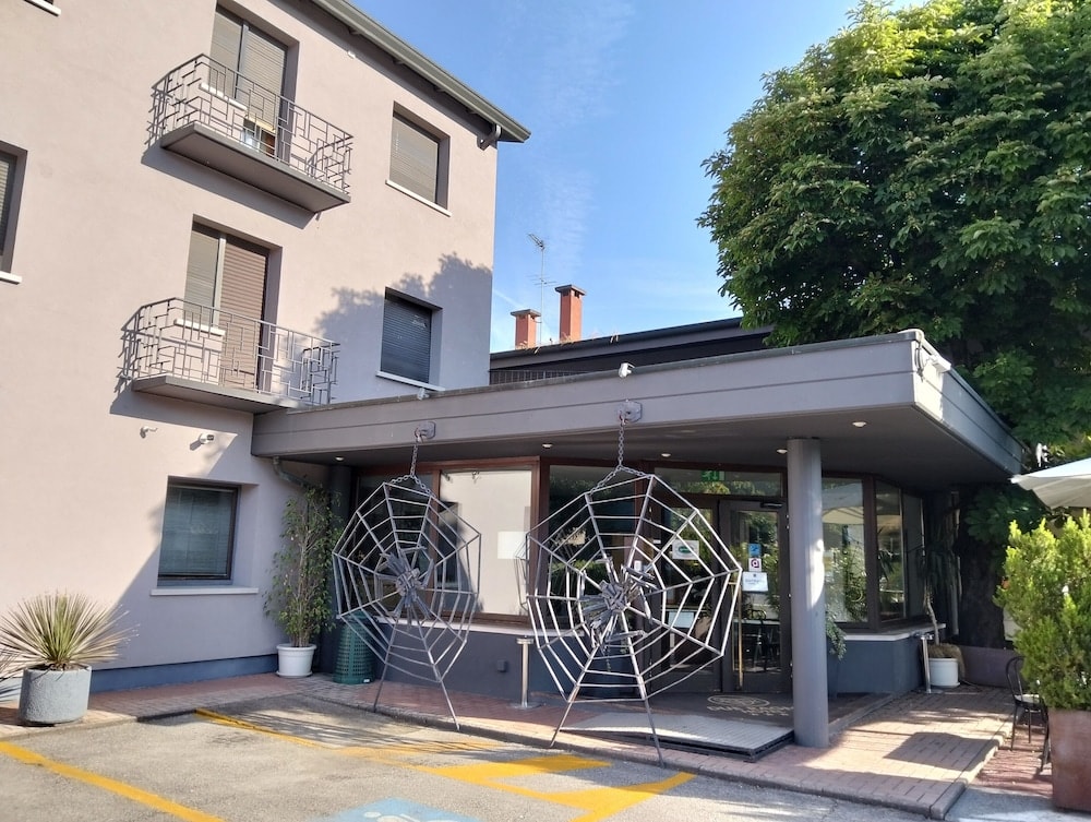 HG Hotel Due Ragni