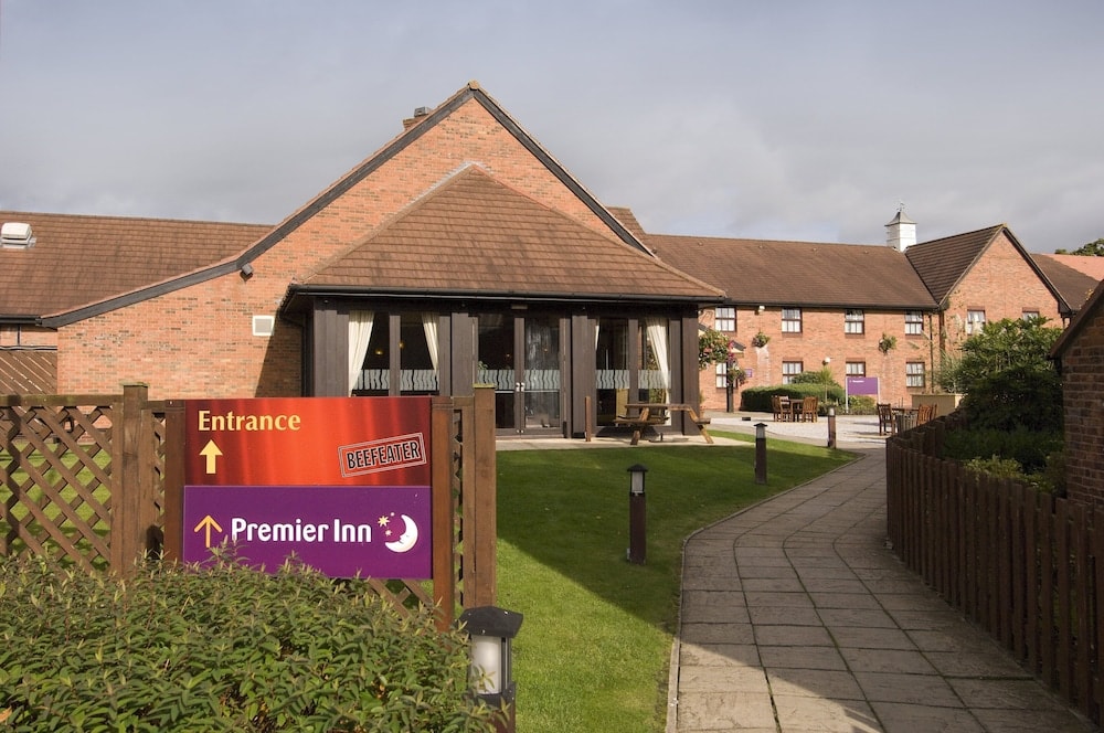 Crewe - Premier Inn Crewe West