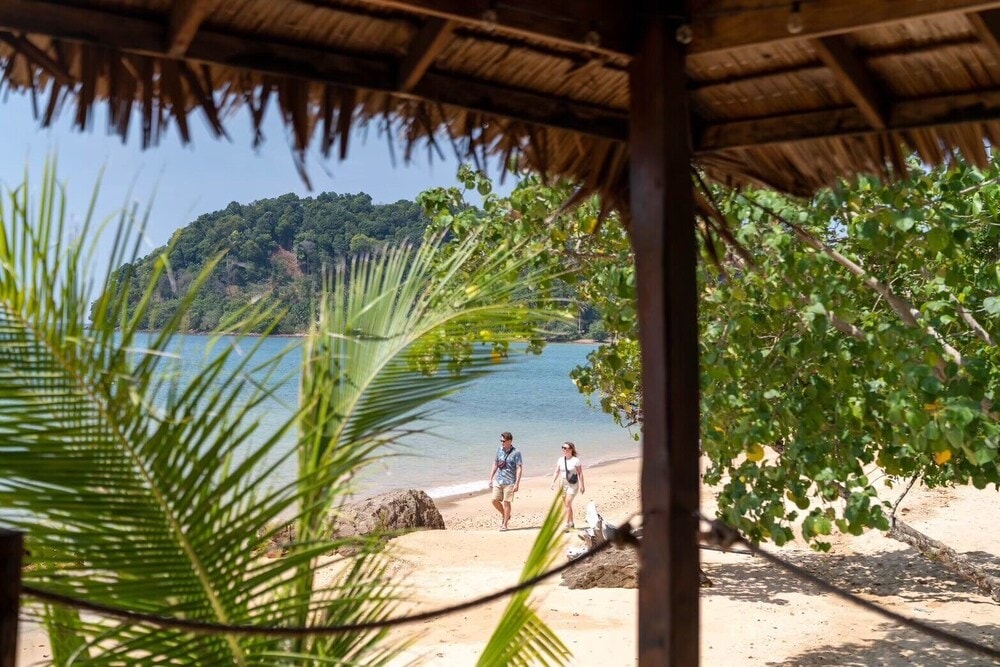 Ko Jum - Koh Pu Sea View Beach Resort