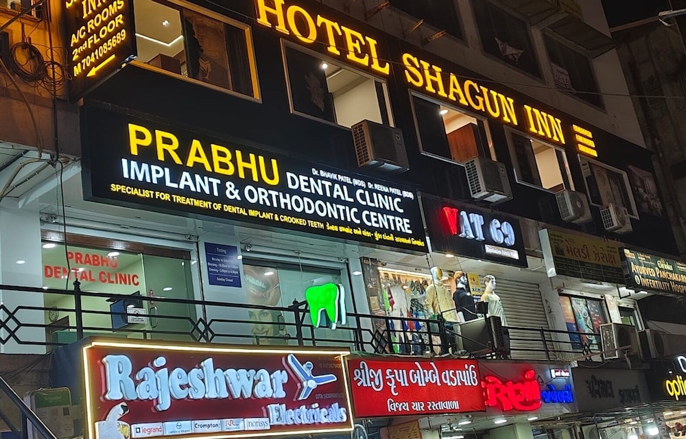 Sarkhej - Hotel Shagun Inn Bopal