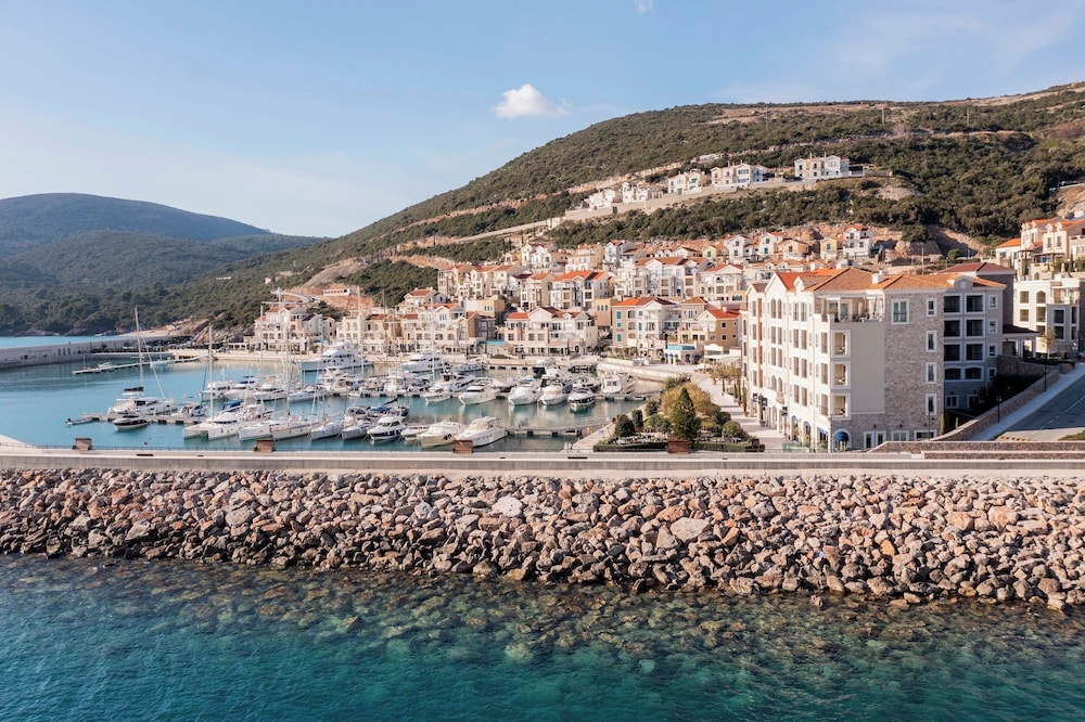 Malmö - Tivat - The Chedi Luštica Bay