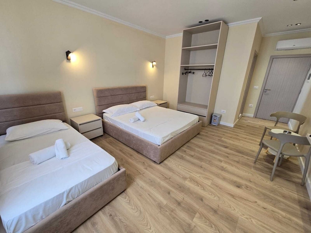 Göteborg - Durrës - OKEJ Hotel