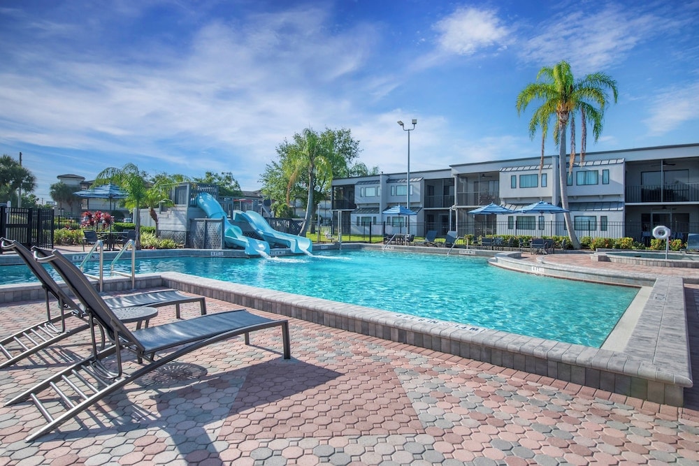 Lake Buena Vista - Orbit One Vacation Villas
