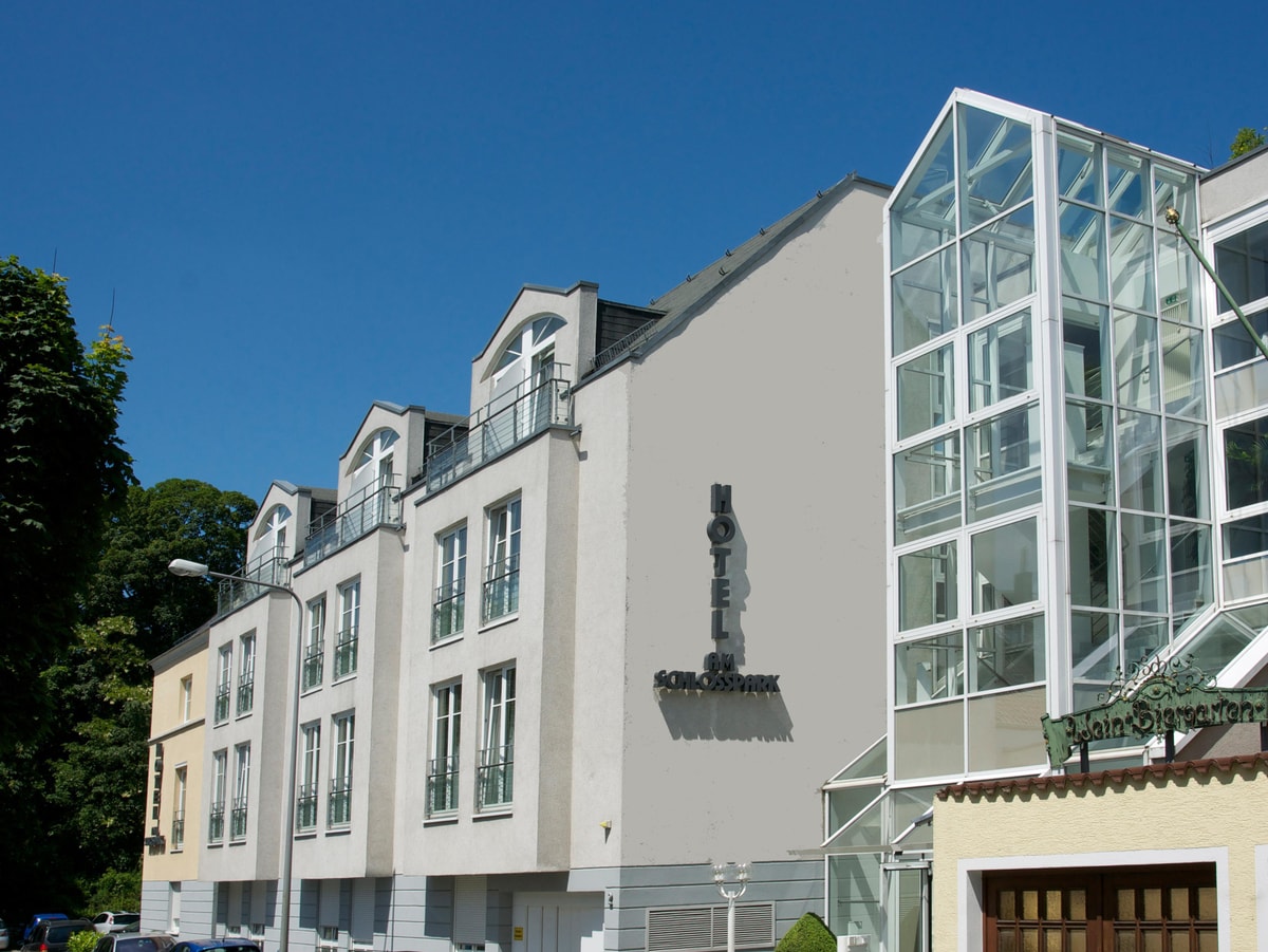 Mainz - Hotel Am Schlosspark , Wiesbaden