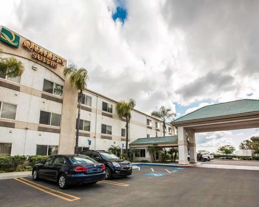 Tijuana - Quality Suites San Diego Otay Mesa
