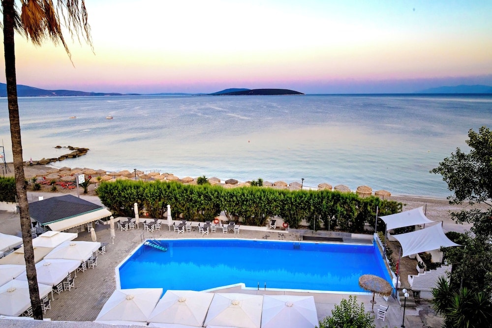 Nafplion - The Grove Seaside Hotel