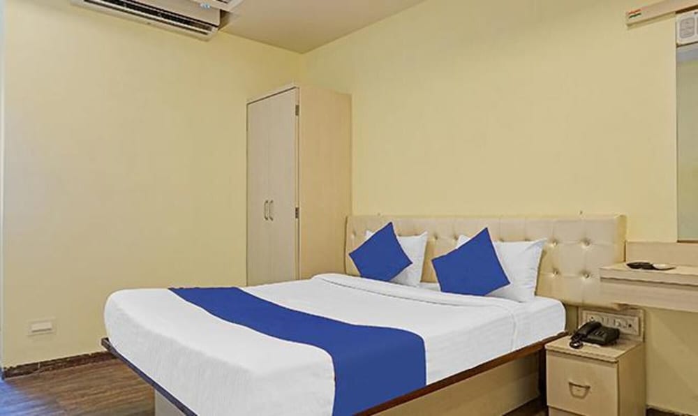 Pune - FabHotel 24K Inn - Nr. Manipal Hospital