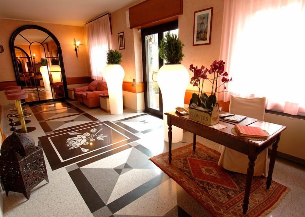 Göteborg - Lecco - Hotel San Gerolamo