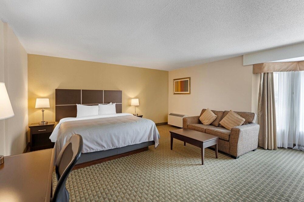 Brampton - Quality Inn & Suites