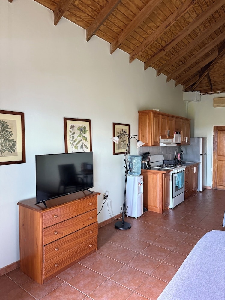 Tobago - The Victory Villa