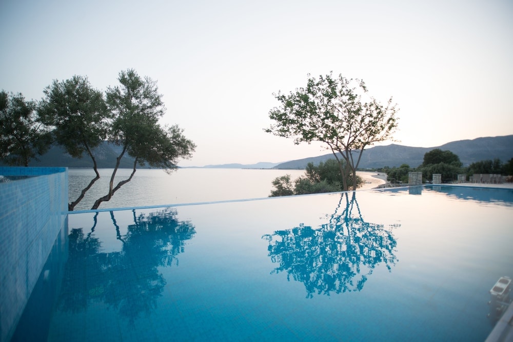 Kálamos, Ionian Islands - Thesmos Village