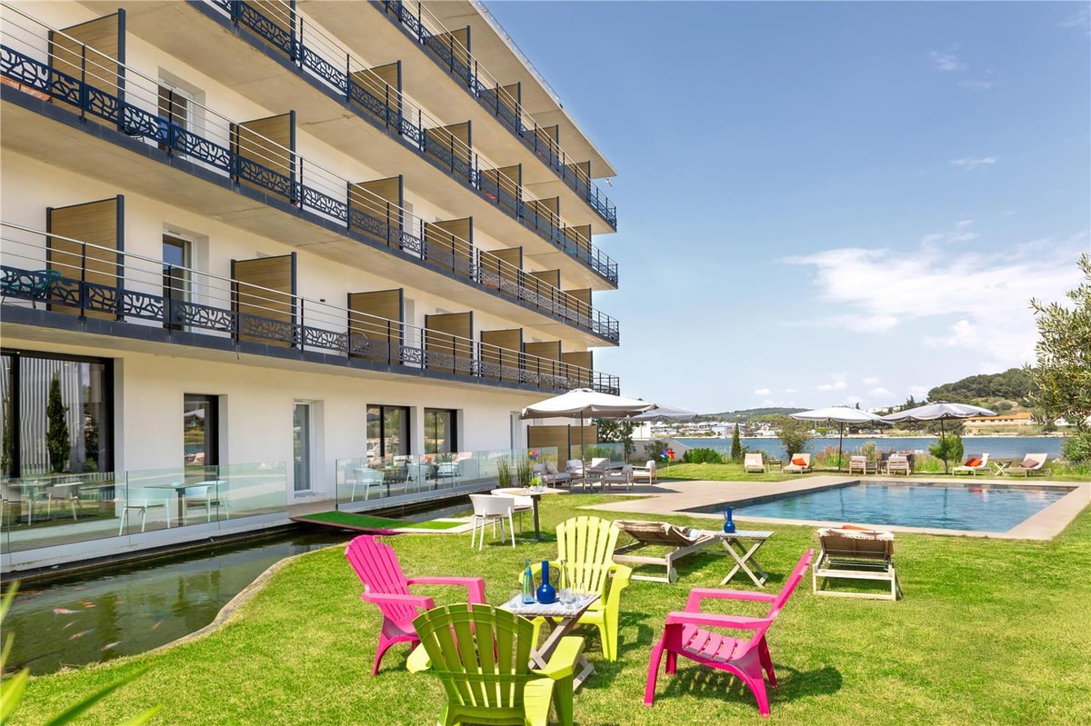 Martigues - Golden Tulip Hotel & Rooftop Martigues Provence