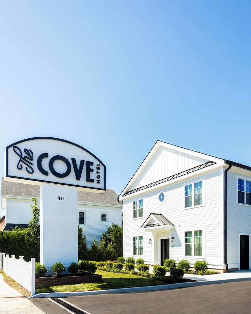 Salem (MA) - The Cove At Salem