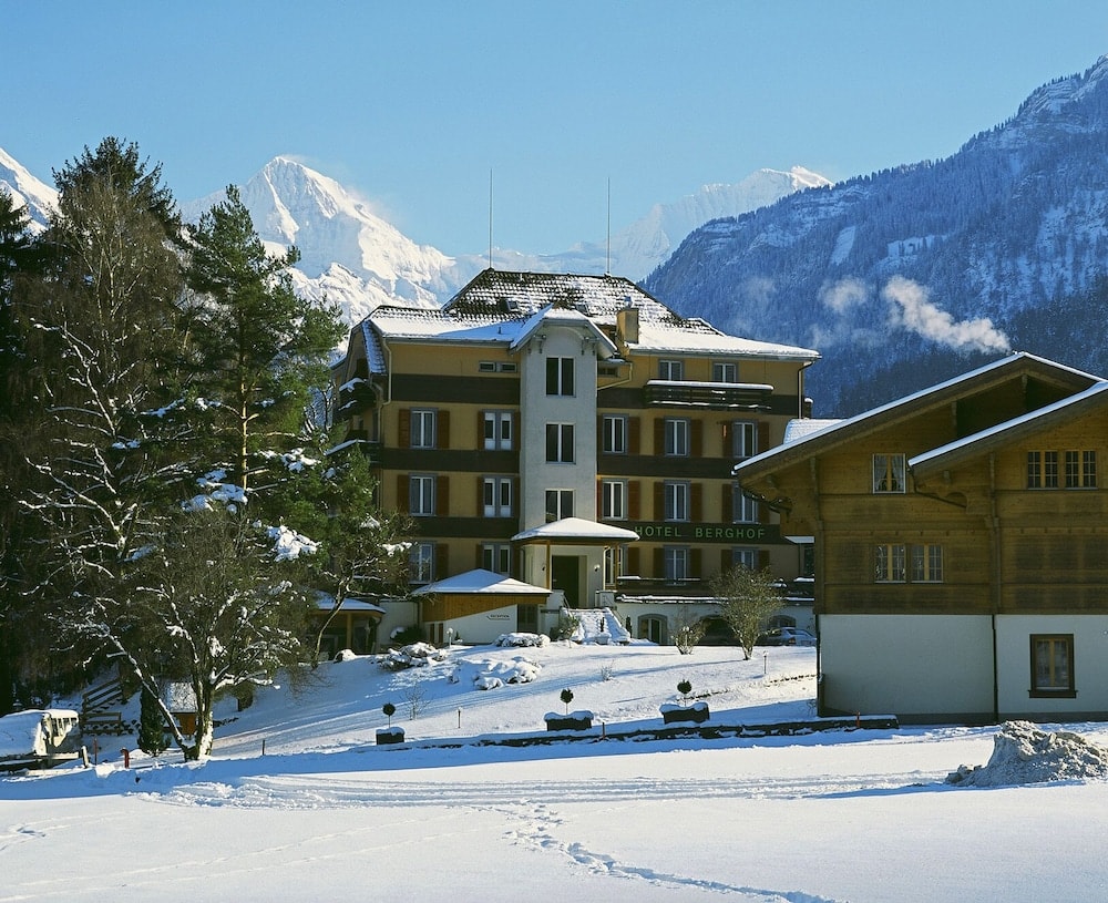 Stockholm - Interlaken - Hotel Berghof Amaranth