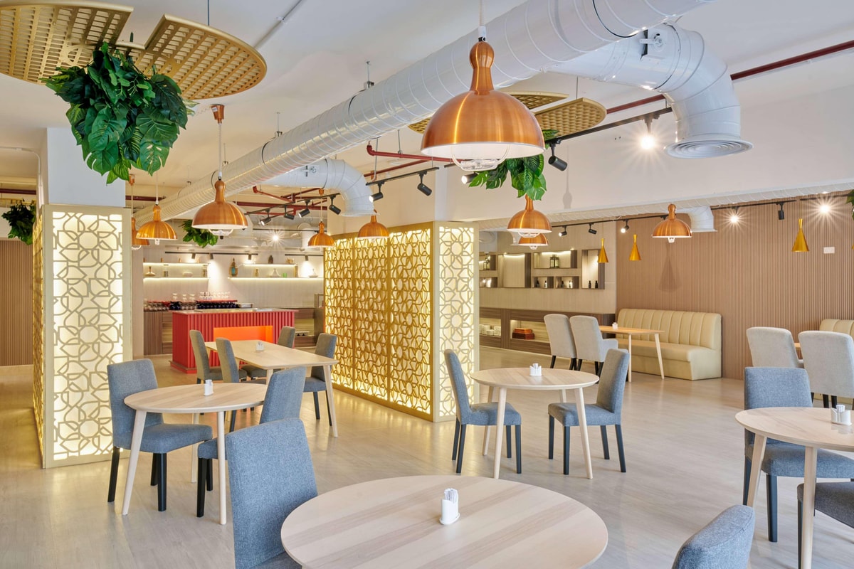 Doha - Ramada By Wyndham Doha Old Town
