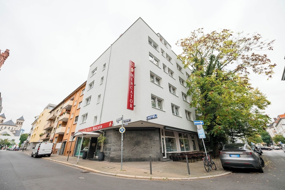 Stockholm - Frankfurt am Main - City Hotel Mercator