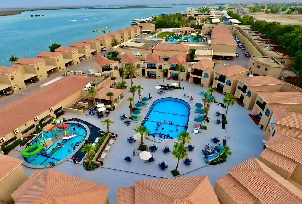 Umm Al Quwain - Palma Beach Resort & Spa