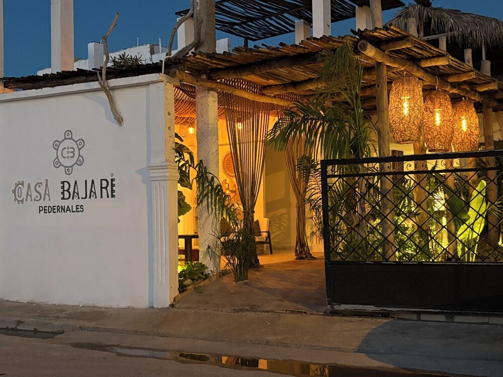 Pedernales - Hotel Casa Bajari