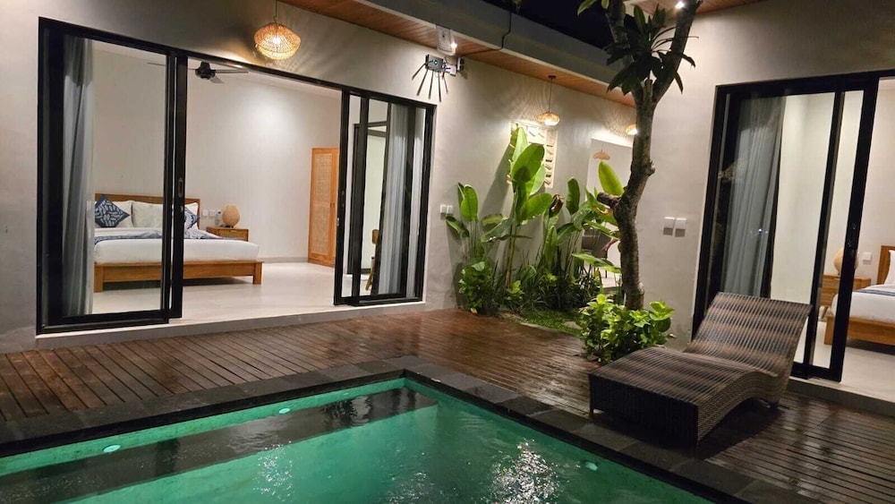 Sukawati - Adyatma Ubud