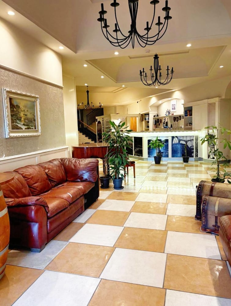 Casalnuovo di Napoli - Business Hotel