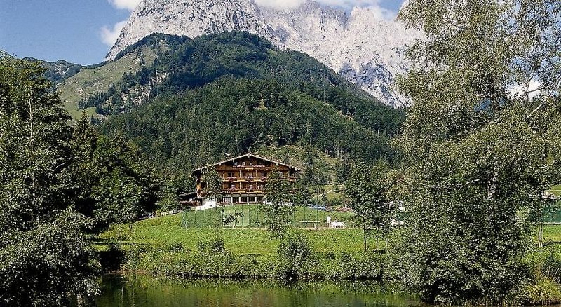 Sankt Johann in Tirol - Hotel Gut Kramerhof