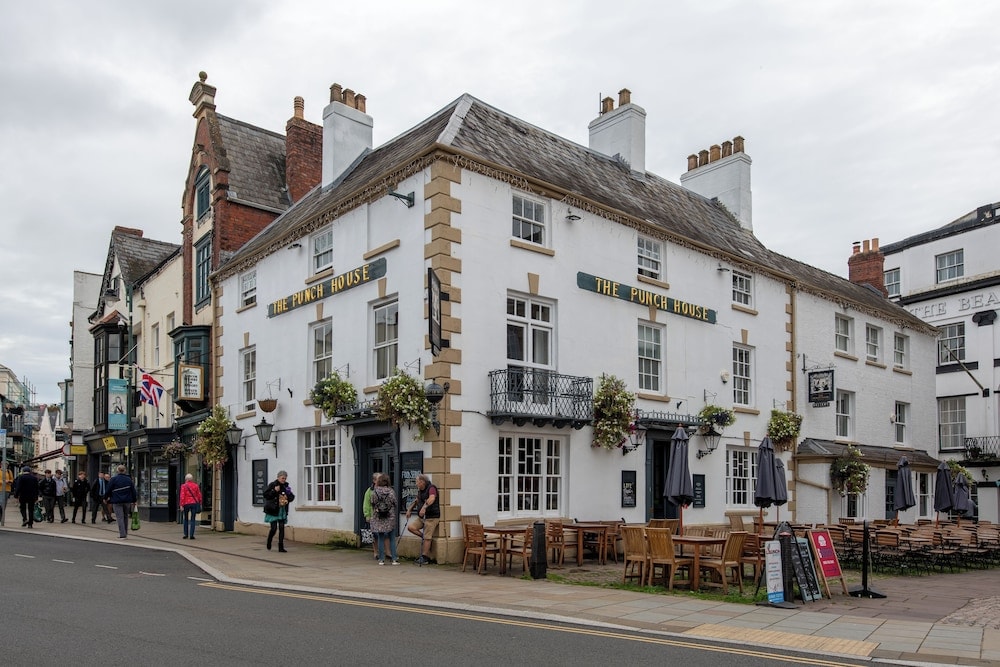 Newland - Punch House Monmouth