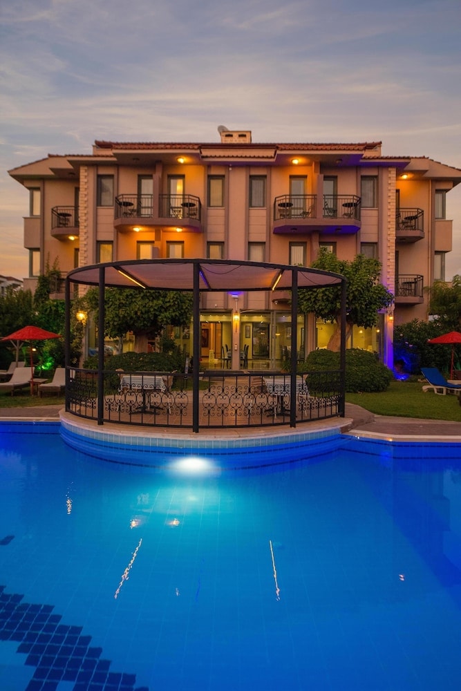 Stockholm - Fethiye - Golden Moon Hotel